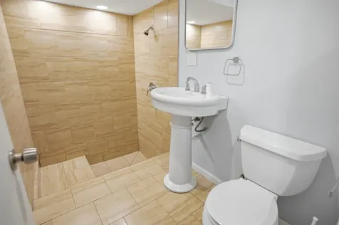 4937 South Prairie Avenue Chicago IL 60615