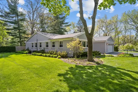 1143 Beverly Place Lake Forest IL 60045