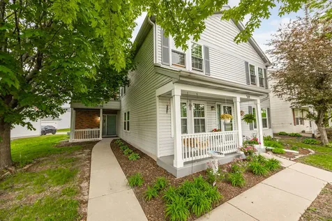 316 Ogden Falls Boulevard Oswego IL 60543