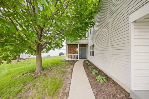 316 Ogden Falls Boulevard Oswego IL 60543
