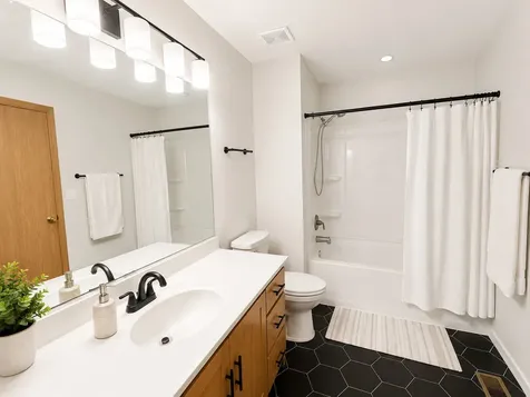 8254 Auburn Lane Frankfort IL 60423