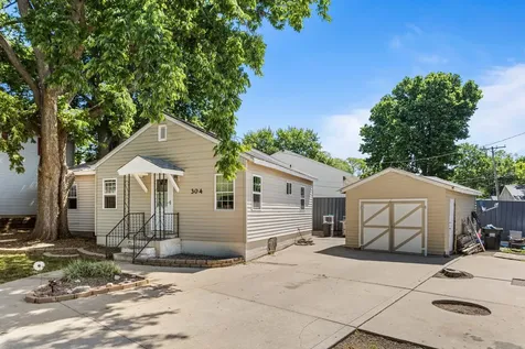 304 South Third Street Fisher IL 61843