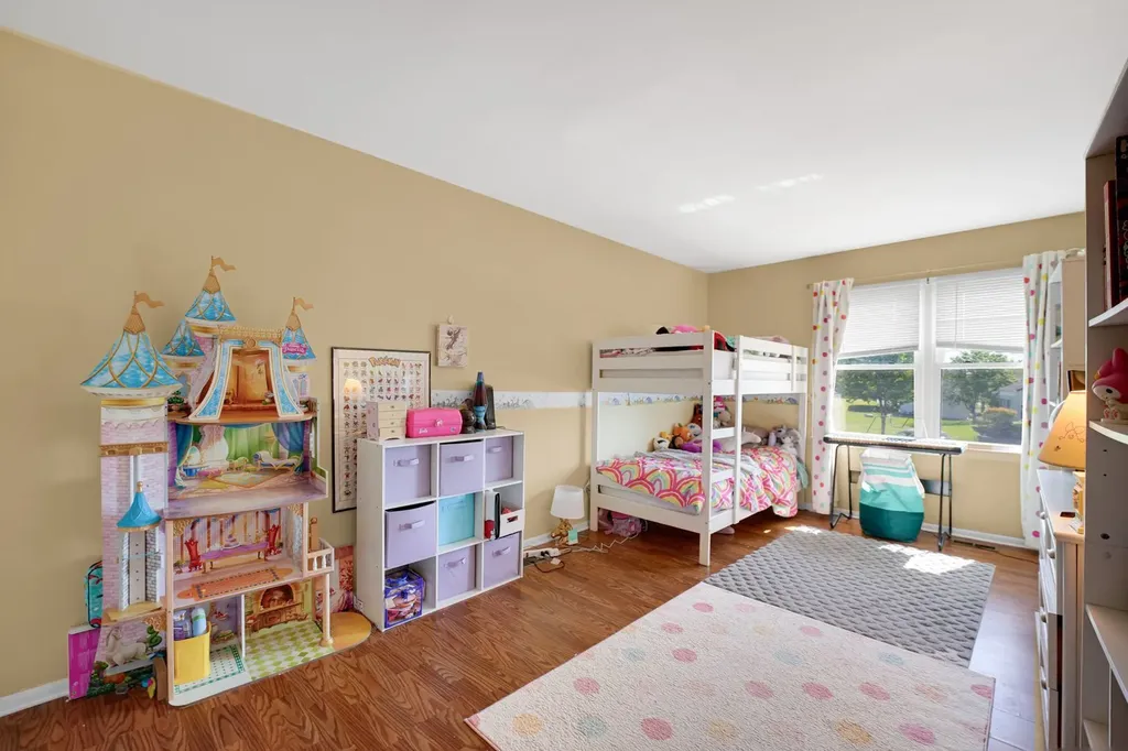 457 Wright Court Bolingbrook IL 60440