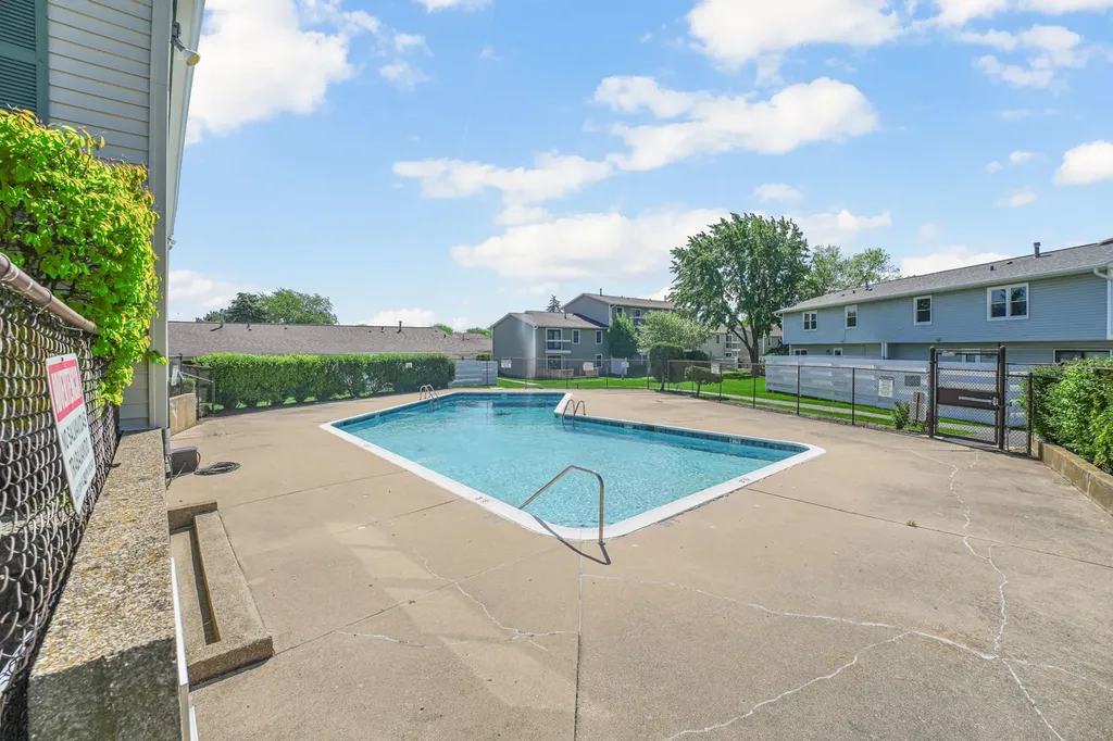 457 Wright Court Bolingbrook IL 60440