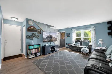 457 Wright Court Bolingbrook IL 60440