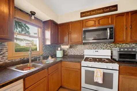 457 Wright Court Bolingbrook IL 60440