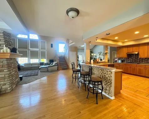 3805 Gladstone Drive Naperville IL 60565