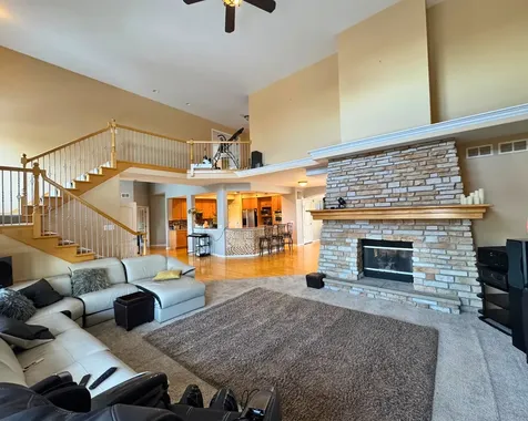 3805 Gladstone Drive Naperville IL 60565