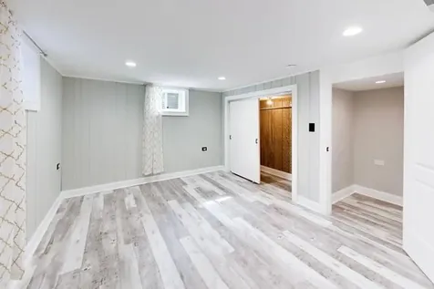 2055 Walnut Circle Northbrook IL 60062