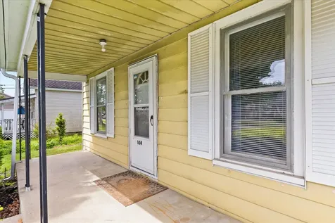 604 North Monroe Street Streator IL 61364