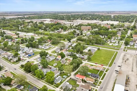 604 North Monroe Street Streator IL 61364