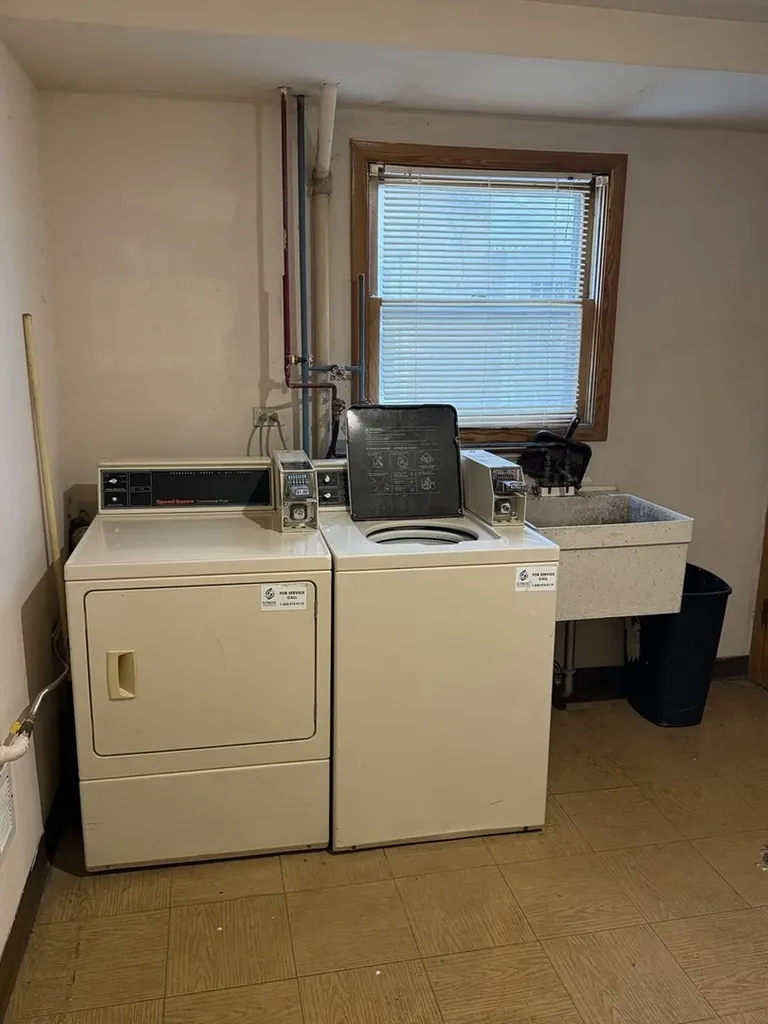 5007 West Diversey Avenue Chicago IL 60639
