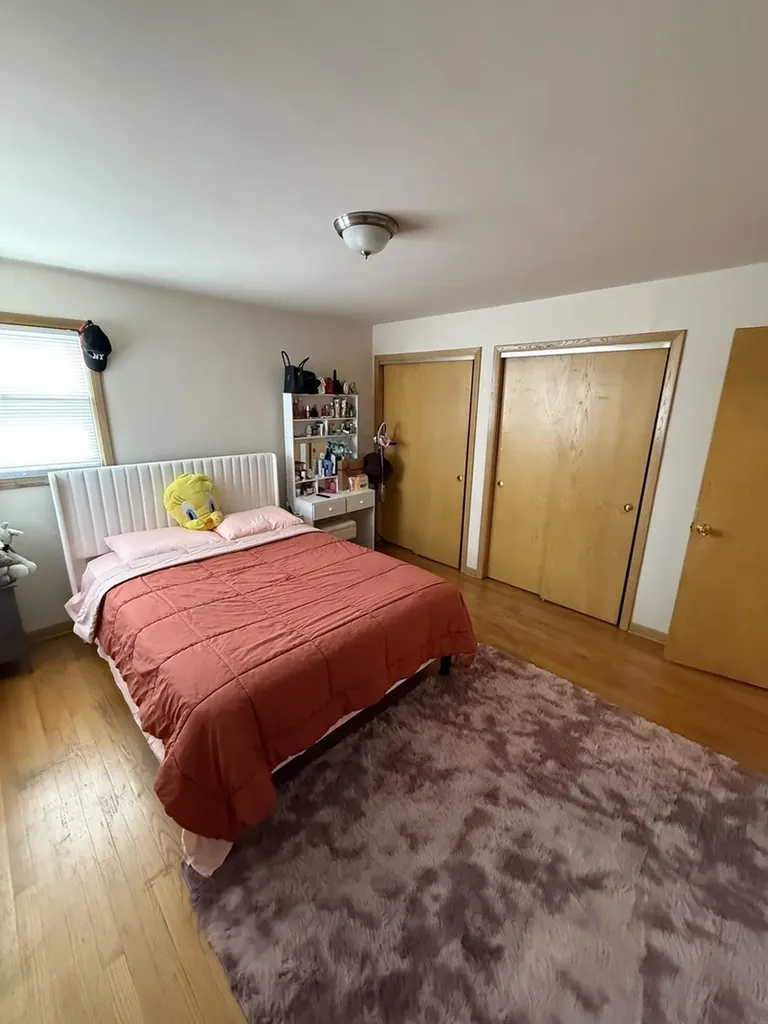 5007 West Diversey Avenue Chicago IL 60639