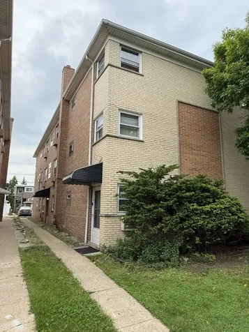 5007 West Diversey Avenue Chicago IL 60639