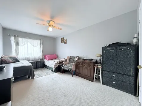 650 Murray Lane Des Plaines IL 60016