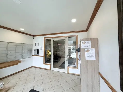 650 Murray Lane Des Plaines IL 60016