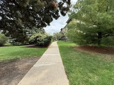 650 Murray Lane Des Plaines IL 60016