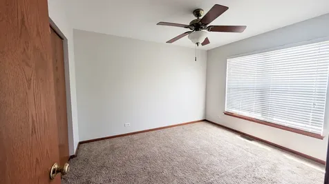 1713 Fieldstone Drive N Shorewood IL 60404