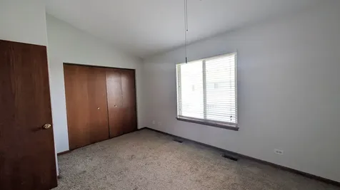 1713 Fieldstone Drive N Shorewood IL 60404