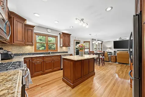 452 Windsor Drive Oswego IL 60543