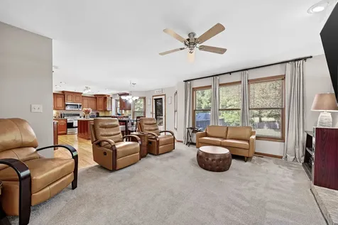 452 Windsor Drive Oswego IL 60543