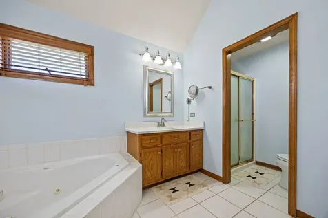 452 Windsor Drive Oswego IL 60543