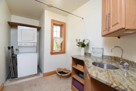 234 Southcote Road Riverside IL 60546