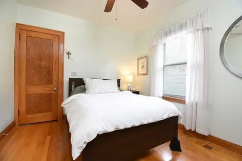 234 Southcote Road Riverside IL 60546