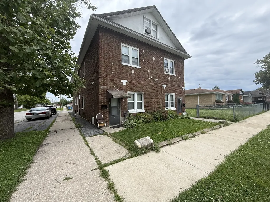 14901 Lincoln Avenue Harvey IL 60426
