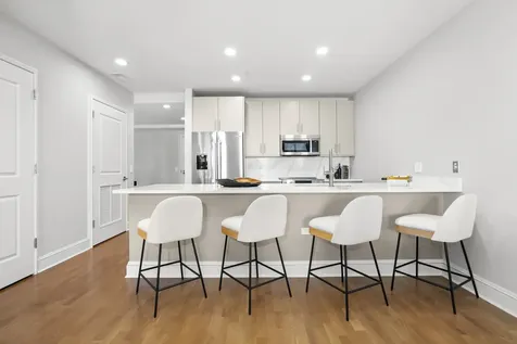 850 North Lake Shore Drive Chicago IL 60611