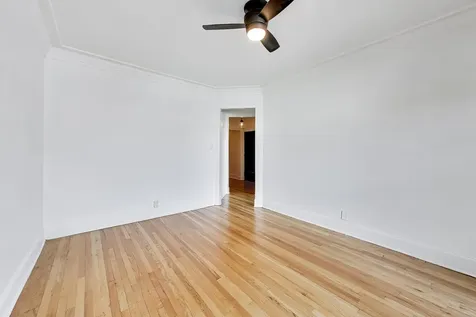 1231 East 53rd Street Chicago IL 60615