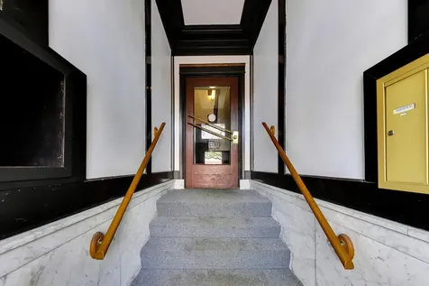 1231 East 53rd Street Chicago IL 60615