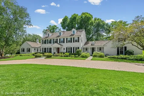 13 Deepwood Road Barrington Hills IL 60010