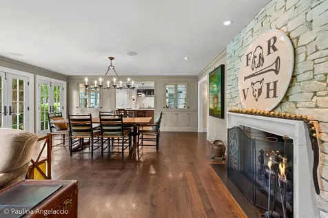 13 Deepwood Road Barrington Hills IL 60010