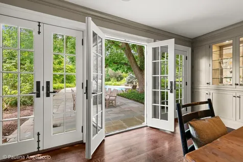 13 Deepwood Road Barrington Hills IL 60010