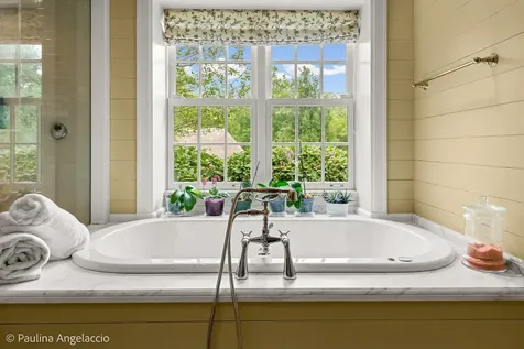13 Deepwood Road Barrington Hills IL 60010