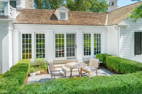 13 Deepwood Road Barrington Hills IL 60010