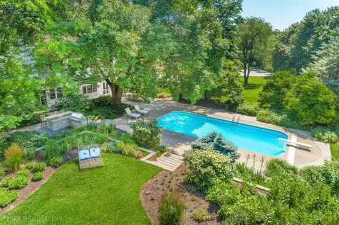 13 Deepwood Road Barrington Hills IL 60010