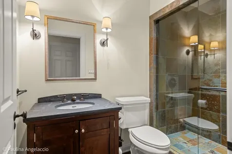 13 Deepwood Road Barrington Hills IL 60010