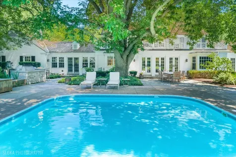 13 Deepwood Road Barrington Hills IL 60010