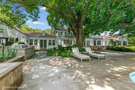 13 Deepwood Road Barrington Hills IL 60010
