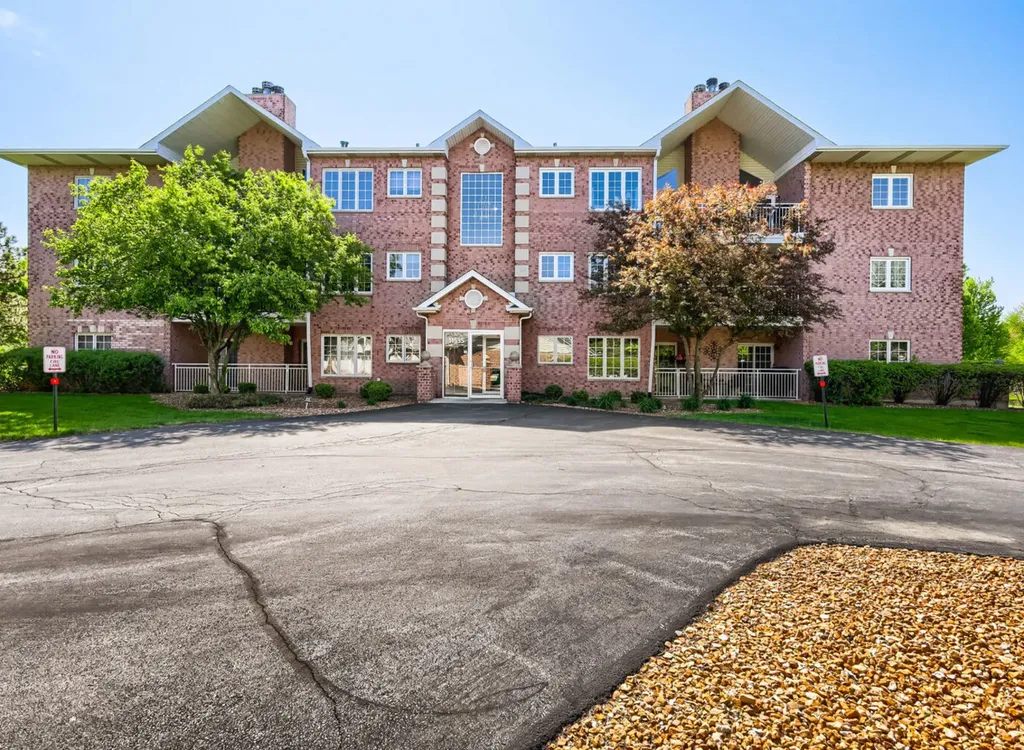 11535 Settlers Pond Way Orland Park IL 60467