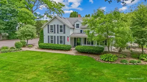 5016 North Oak Street Crystal Lake IL 60012