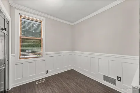5016 North Oak Street Crystal Lake IL 60012