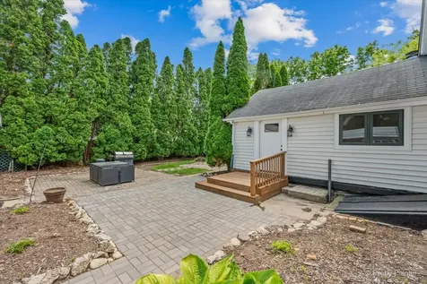 5016 North Oak Street Crystal Lake IL 60012