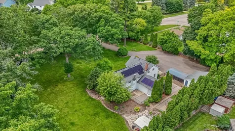 5016 North Oak Street Crystal Lake IL 60012