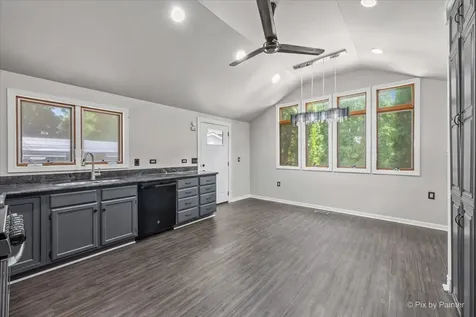 5016 North Oak Street Crystal Lake IL 60012