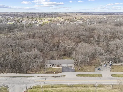9001 East Mcevilly Road Minooka IL 60447