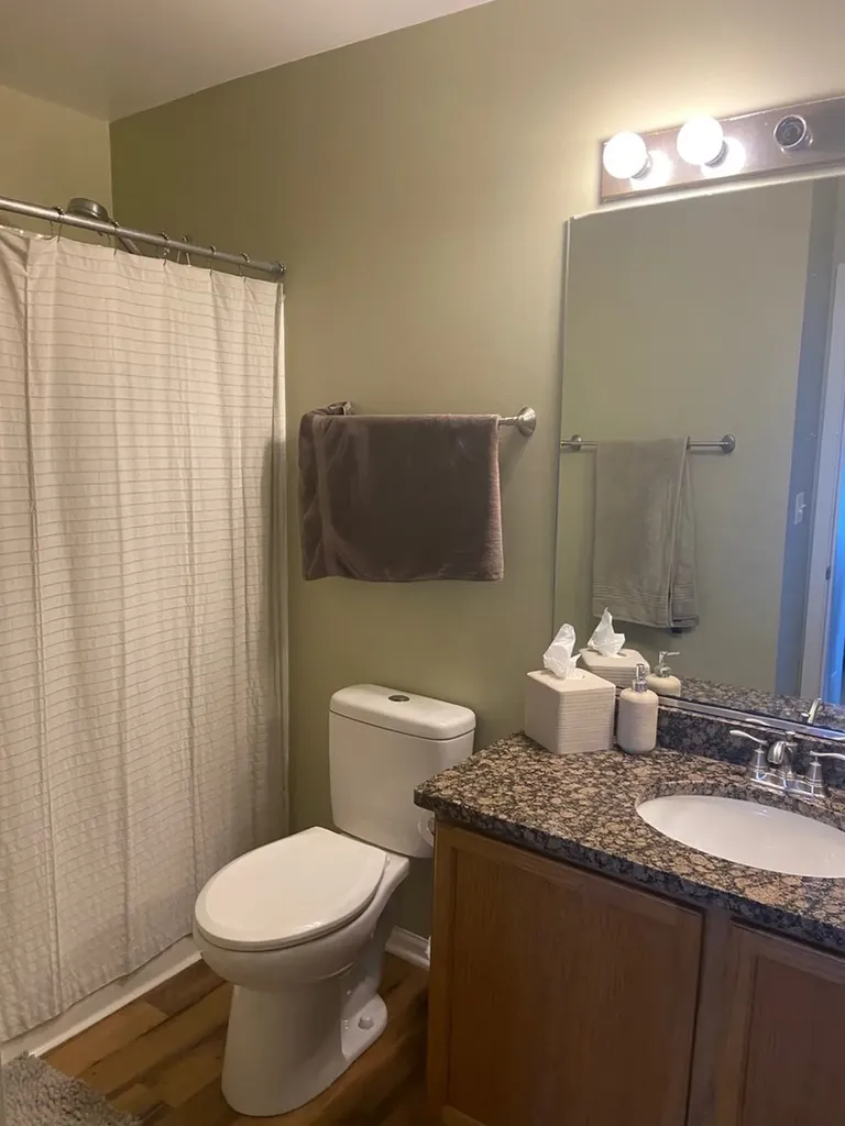 3366 Ravinia Circle Aurora IL 60504