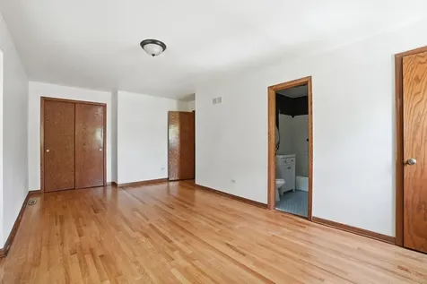 5619 West Park Avenue Cicero IL 60804